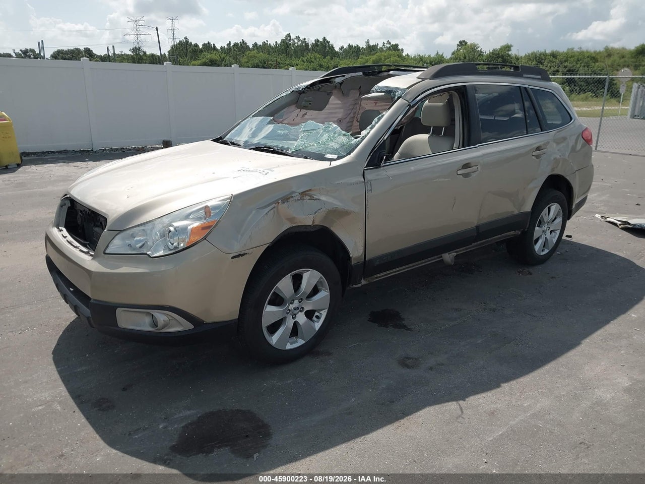 2010 SUBARU OUTBACK 2.5I PREMIUM · 2/11
