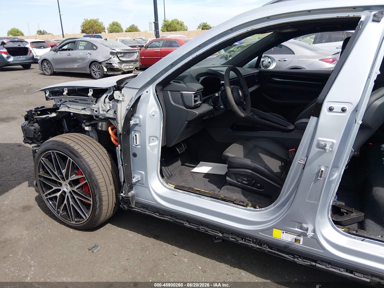 2025 PORSCHE MACAN ELECTRIC 4S · 5/11