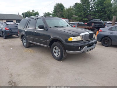 5LMFU28R61L****** · 2001 LINCOLN NAVIGATOR