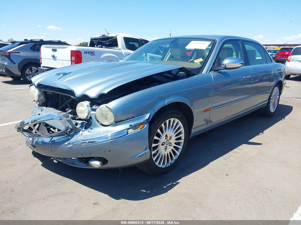 2005 JAGUAR XJ VANDEN PLAS · 2/11