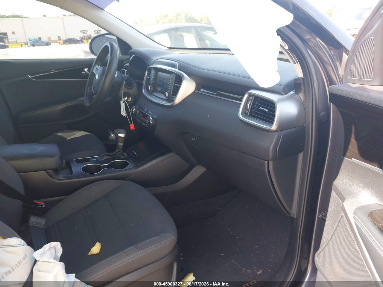 2019 KIA SORENTO 3.3L LX · 5/11