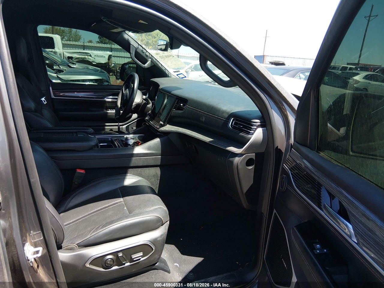 2022 JEEP WAGONEER SERIES II 4X2 · 5/11