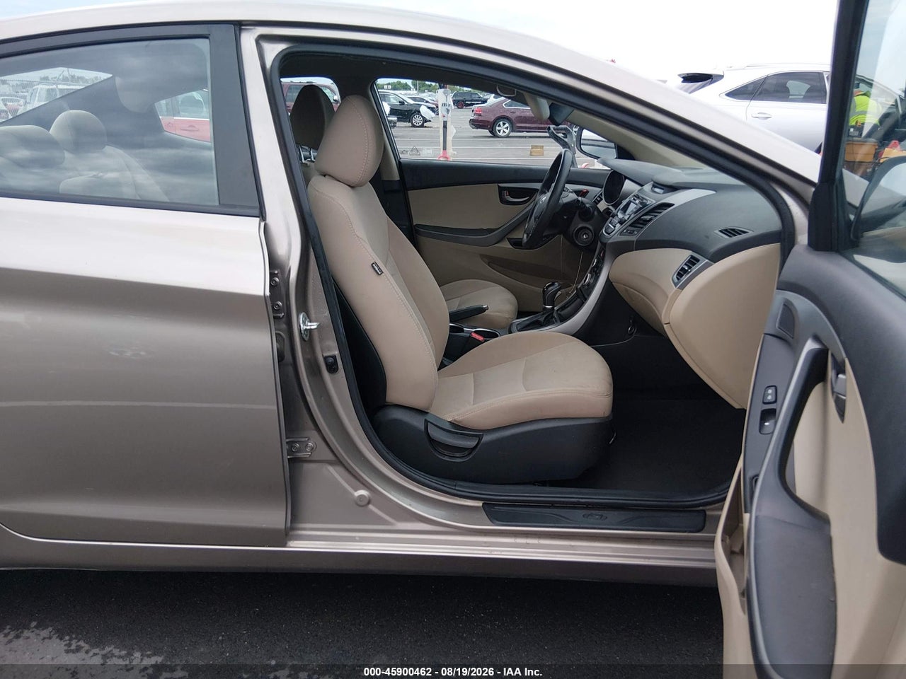 2016 HYUNDAI ELANTRA SE · 5/11