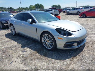 WP0AA2A75HL****** · 2017 PORSCHE PANAMERA 4