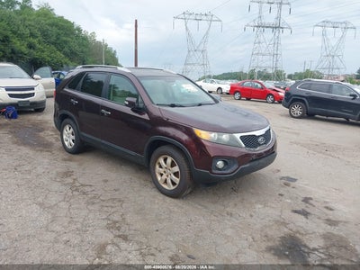 5XYKT4A1XBG****** · 2011 KIA SORENTO LX