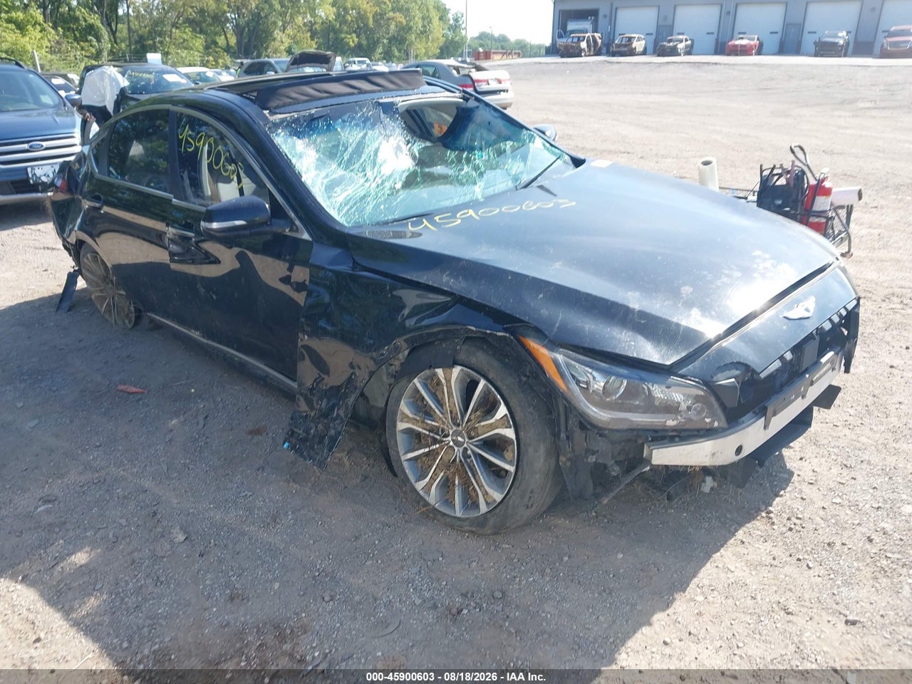 KMHGN4JE3FU****** · 2015 HYUNDAI GENESIS 3.8