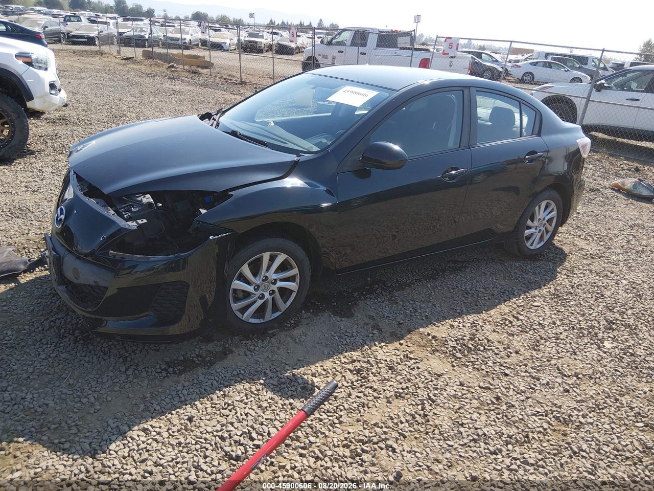 2012 MAZDA MAZDA3 I TOURING · 2/11