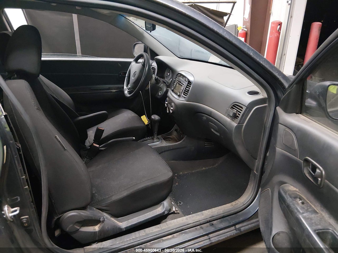 2011 HYUNDAI ACCENT SE · 5/11