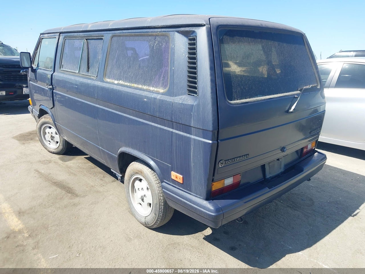 1987 VOLKSWAGEN VANAGON BUS · 3/11