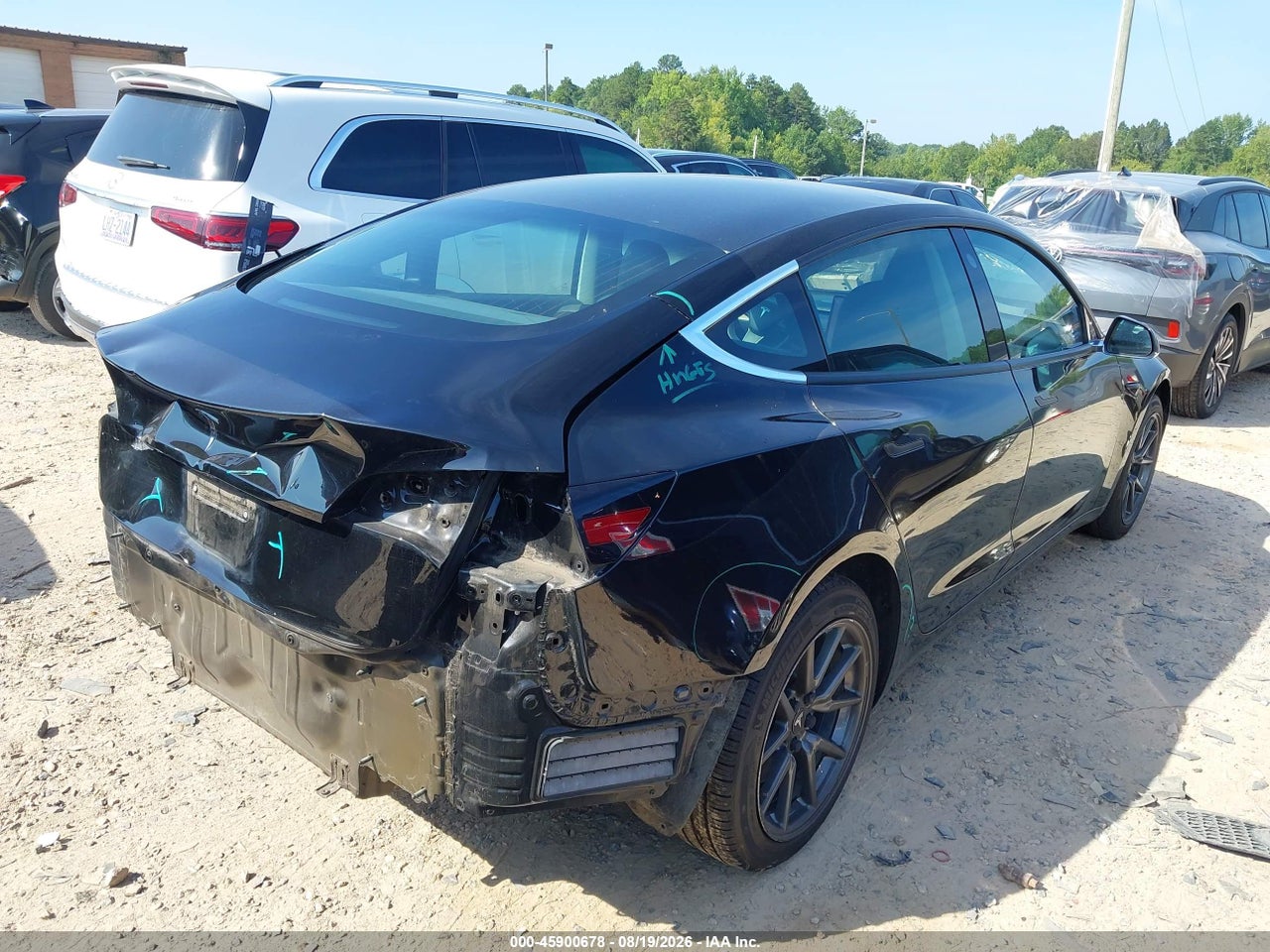 2019 TESLA MODEL 3 LONG RANGE/MID RANGE/STANDARD RANGE/STANDARD RANGE PLUS · 4/9