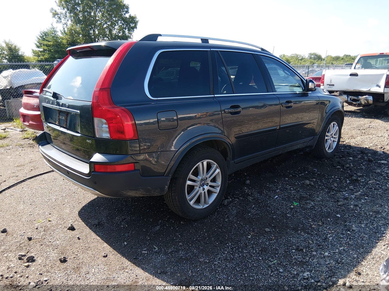 2011 VOLVO XC90 3.2 · 4/11