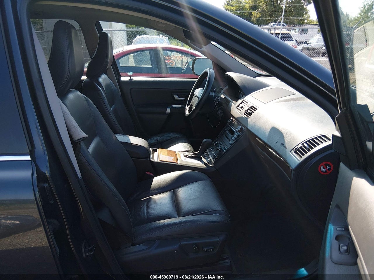 2011 VOLVO XC90 3.2 · 5/11