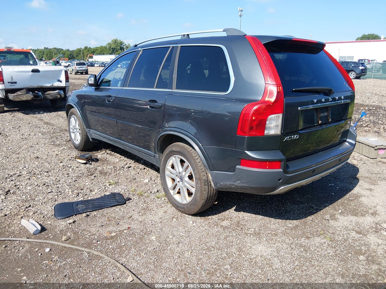 2011 VOLVO XC90 3.2 · 3/11