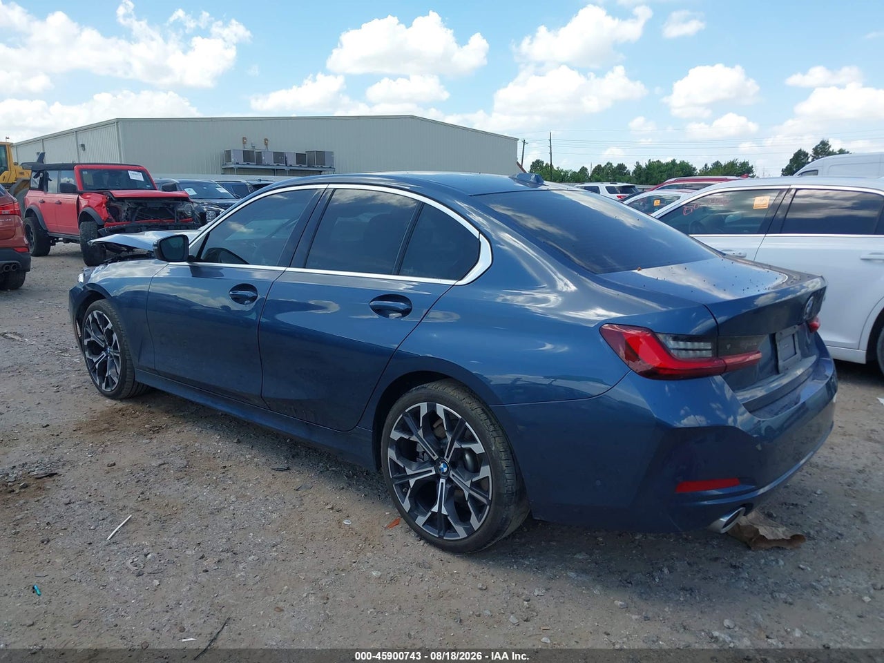 2025 BMW 330I · 3/11