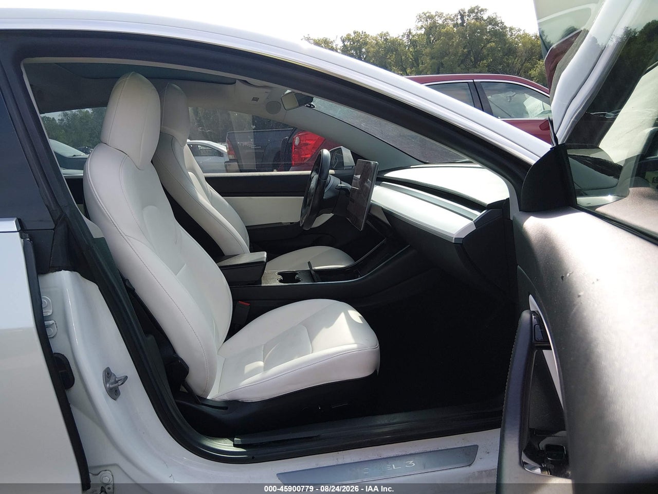 2019 TESLA MODEL 3 LONG RANGE/PERFORMANCE · 5/9