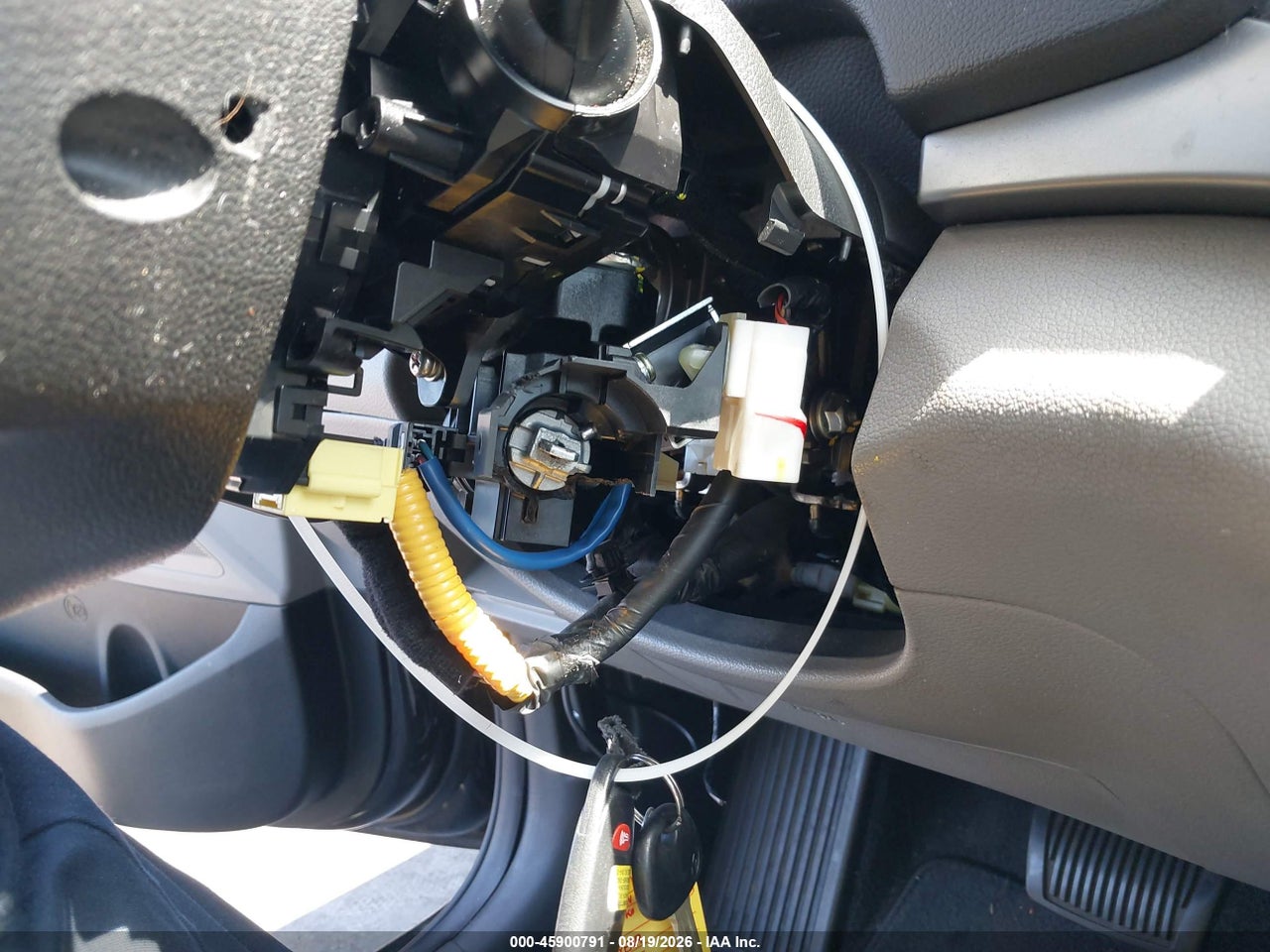 2017 HYUNDAI ELANTRA SE · 6/11