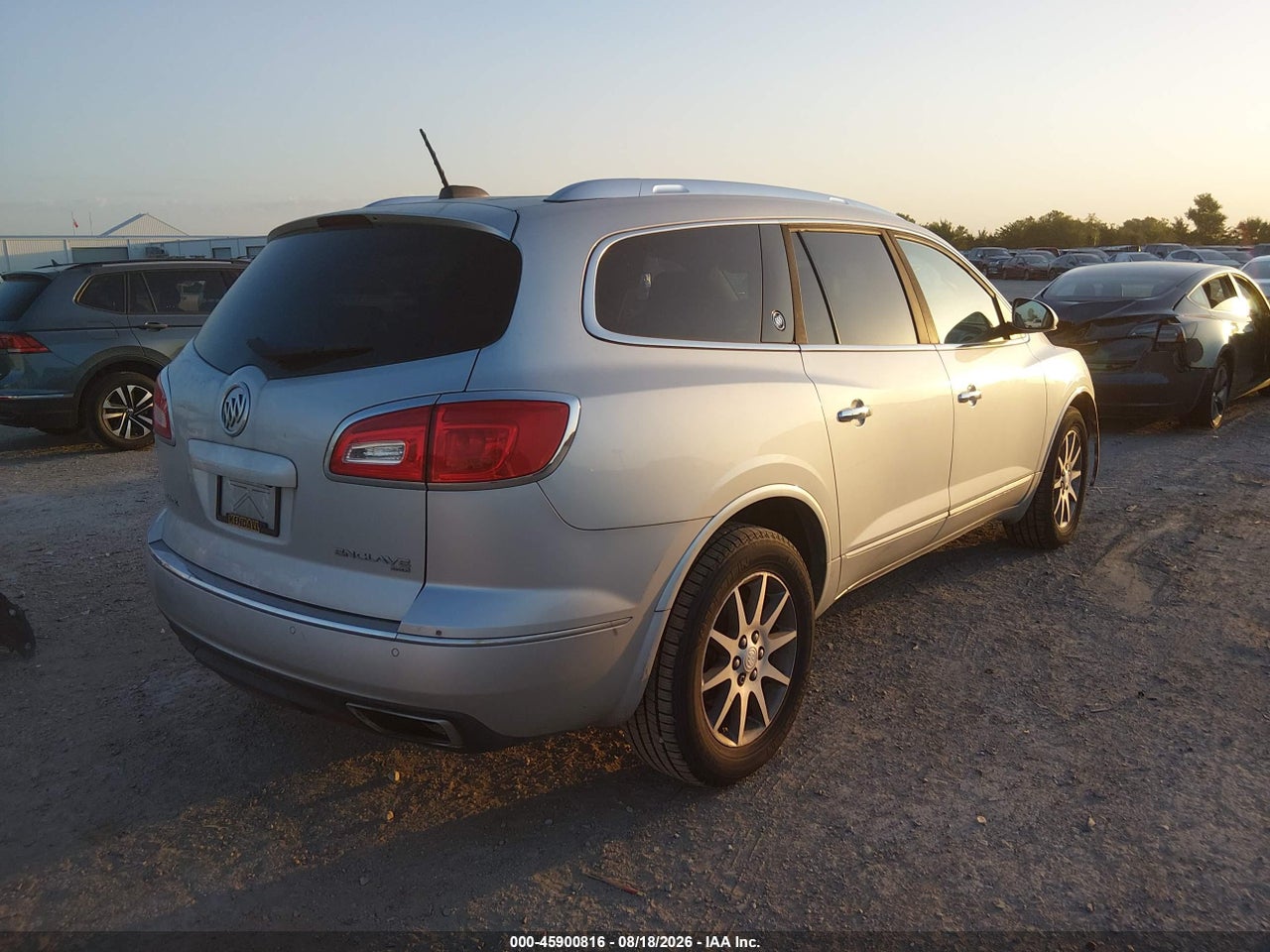 2016 BUICK ENCLAVE LEATHER · 4/11