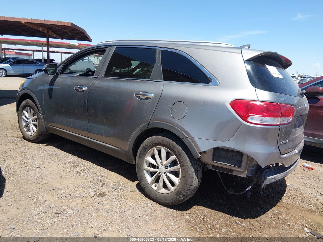 2016 KIA SORENTO 2.4L LX · 3/11