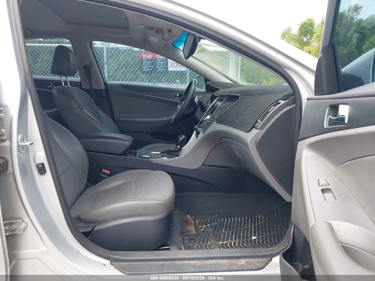 2013 HYUNDAI SONATA SE · 5/11