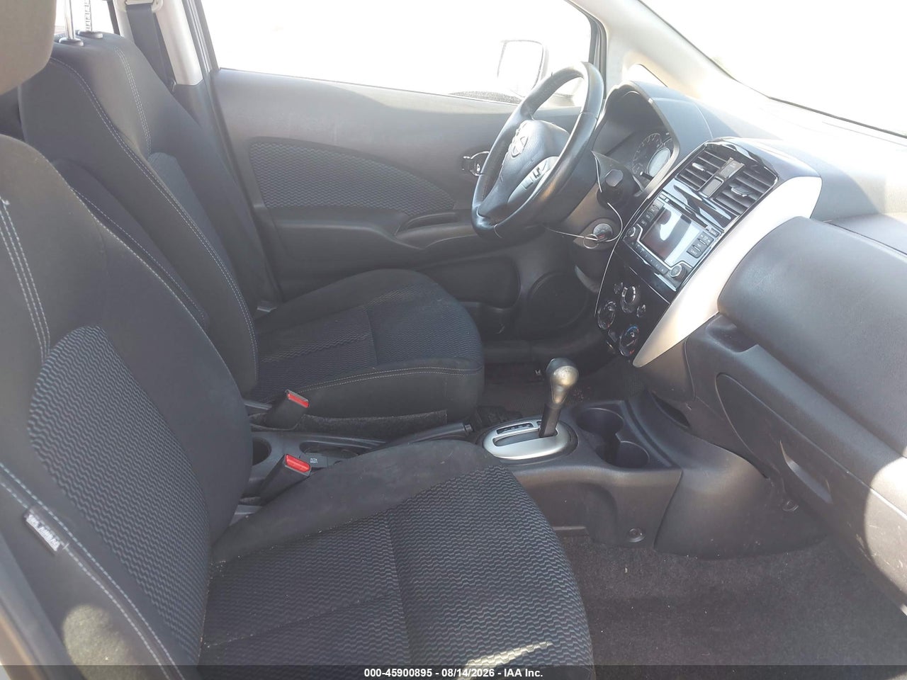 2016 NISSAN VERSA NOTE S (SR)/S PLUS/SL/SR/SV · 5/11