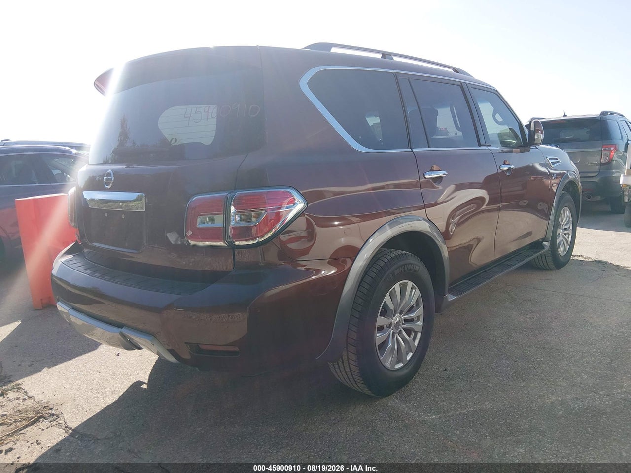 2017 NISSAN ARMADA SV · 4/11