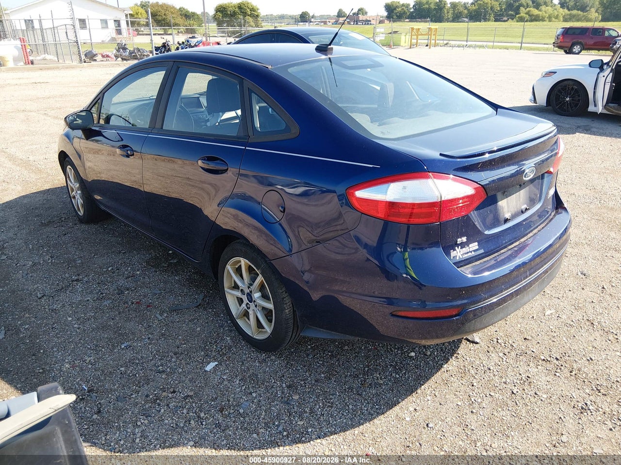 2016 FORD FIESTA SE · 3/11