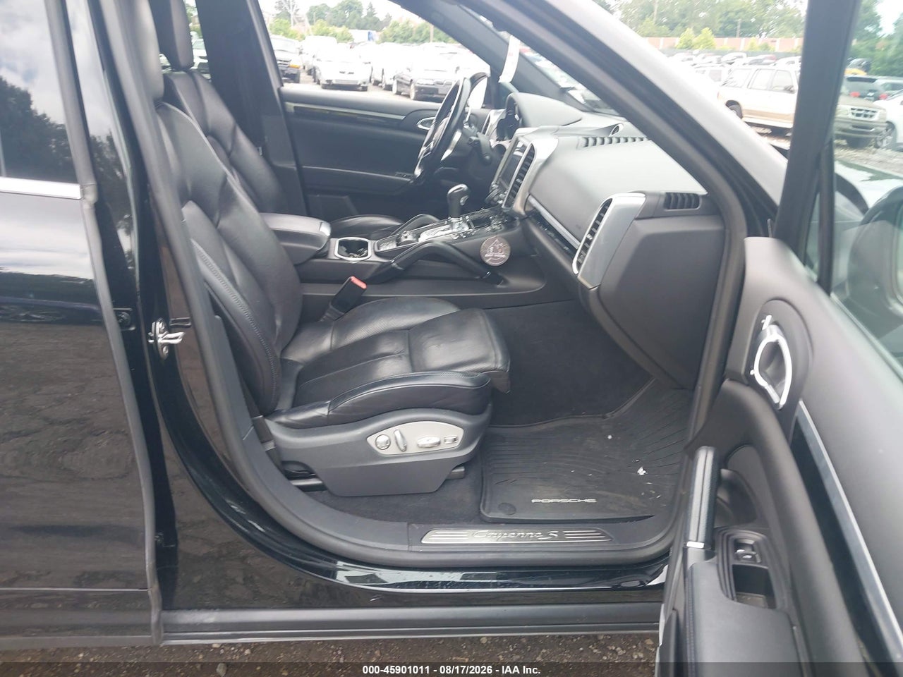 2017 PORSCHE CAYENNE S · 5/11