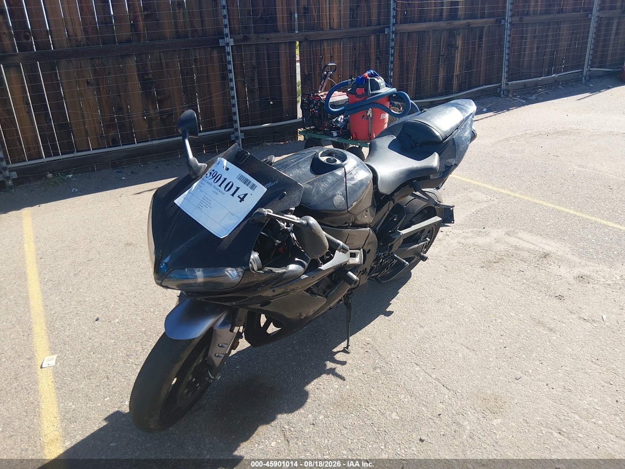 2004 YAMAHA YZFR1 · 2/10