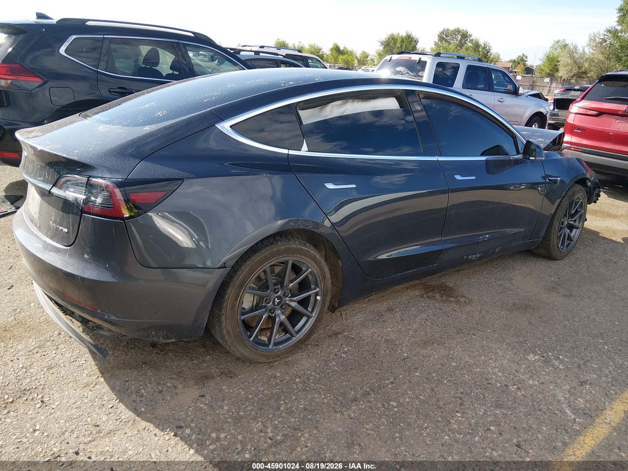 2018 TESLA MODEL 3 LONG RANGE/PERFORMANCE · 4/9