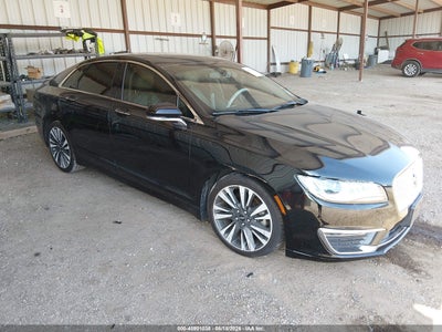 3LN6L5E90HR****** · 2017 LINCOLN MKZ RESERVE
