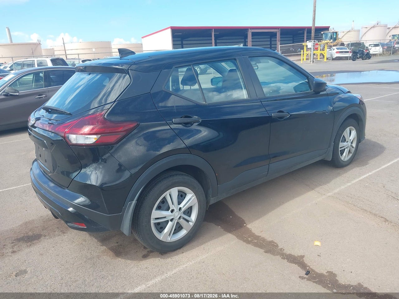 2024 NISSAN KICKS S XTRONIC CVT · 4/11