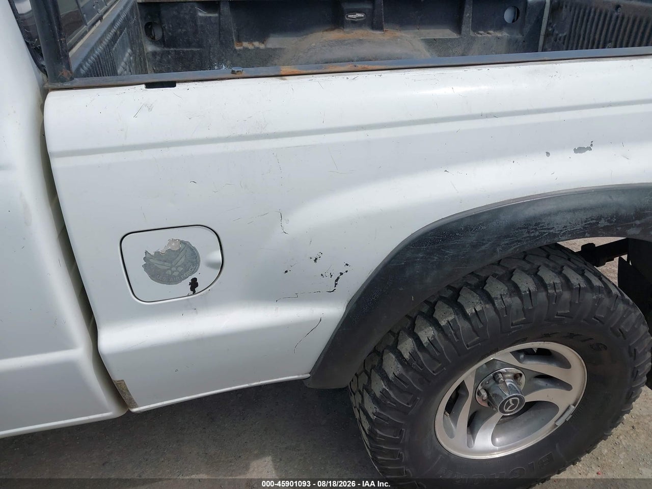 2001 MAZDA B3000 SE · 6/11