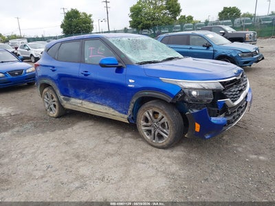 KNDEPCAA2M7****** · 2021 KIA SELTOS LX