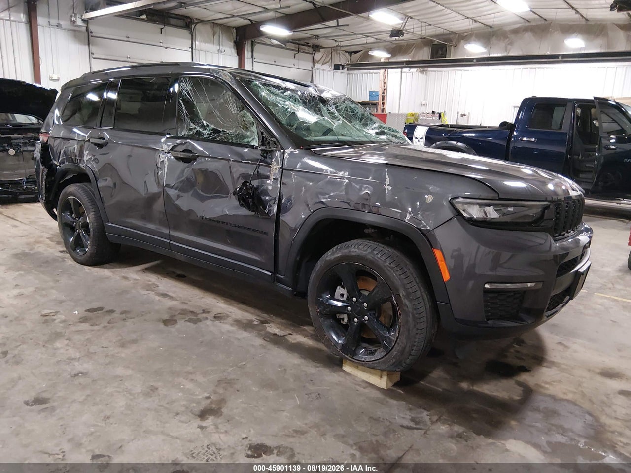 1C4RJKBG3R8****** · 2024 JEEP GRAND CHEROKEE L LIMITED 4X4