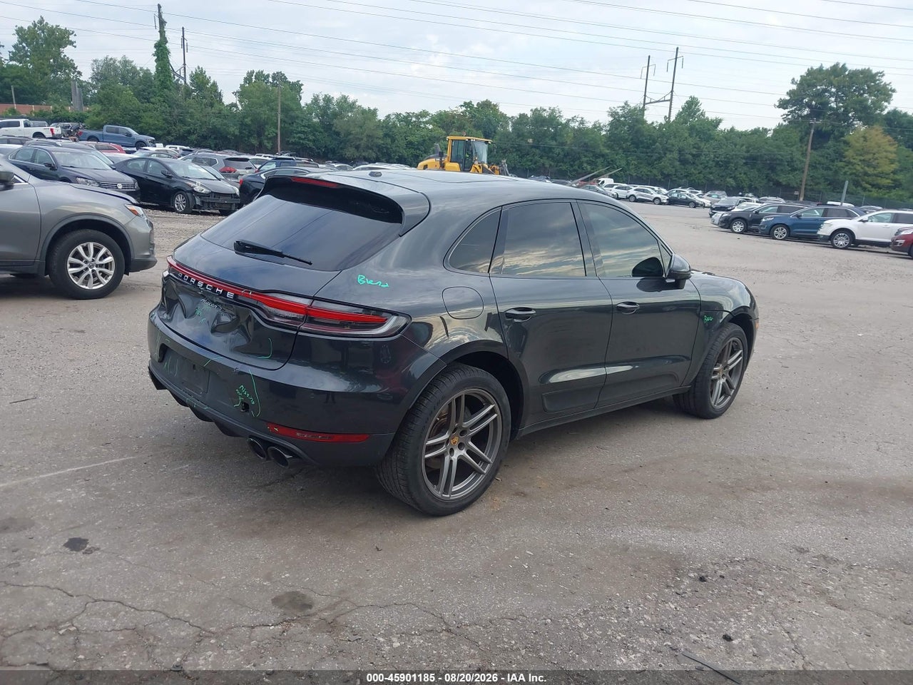 2020 PORSCHE MACAN S · 4/11
