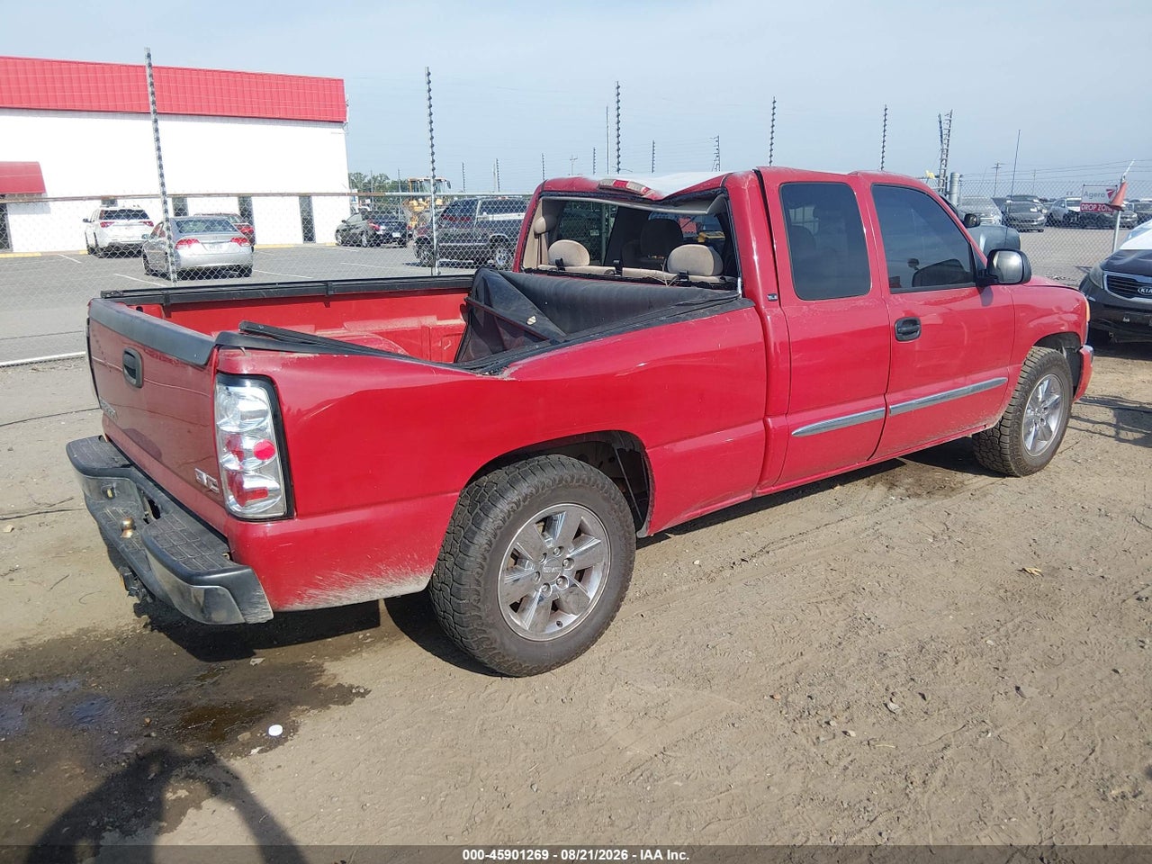 2005 GMC SIERRA 1500 SLE · 4/11