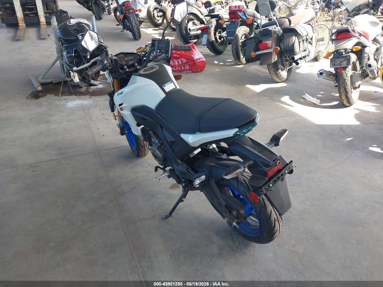 2026 KAWASAKI BR125 · 3/11