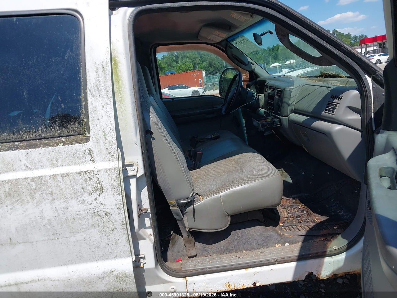2004 FORD F-350 LARIAT/XL/XLT · 5/11