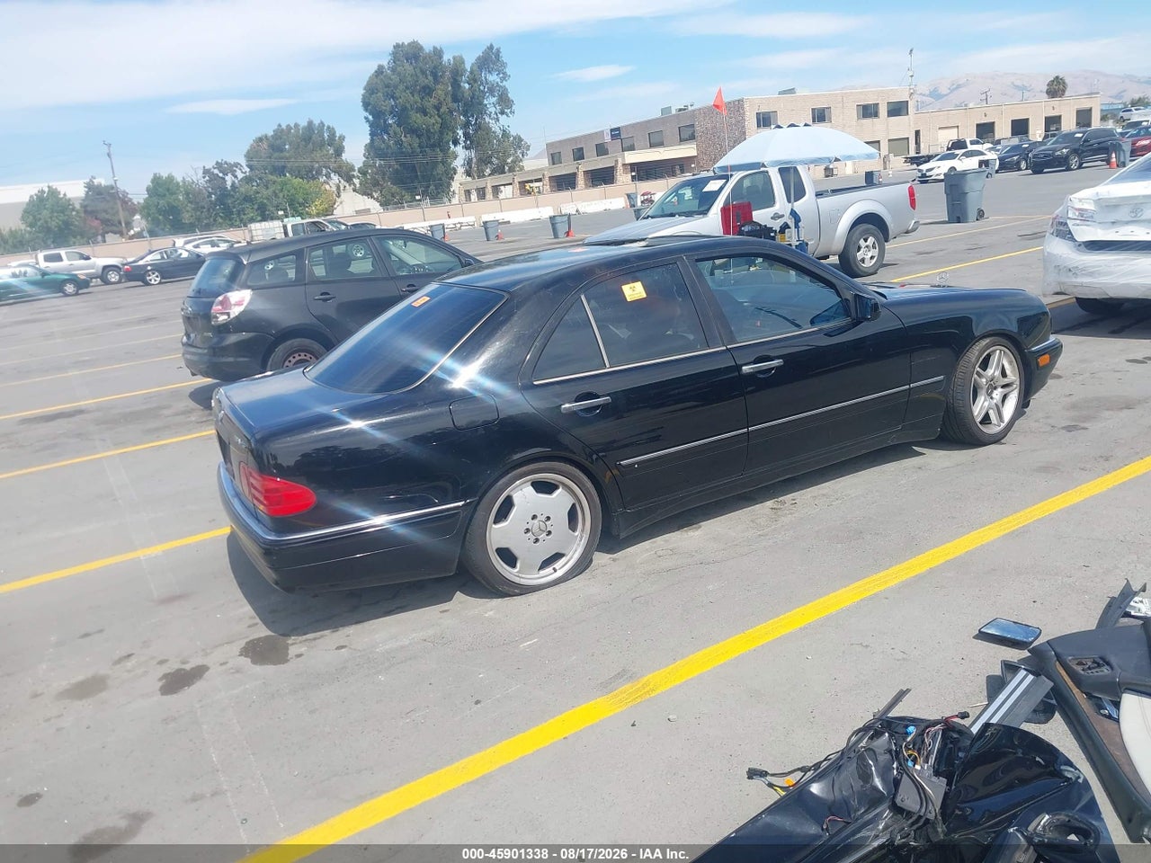 1999 MERCEDES-BENZ E 55 AMG   · 4/10