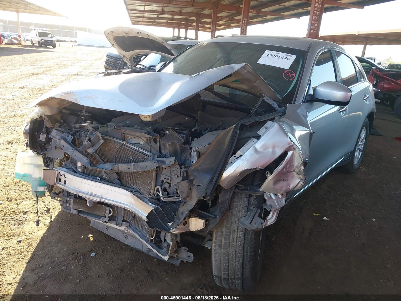 2011 INFINITI FX35 · 2/11