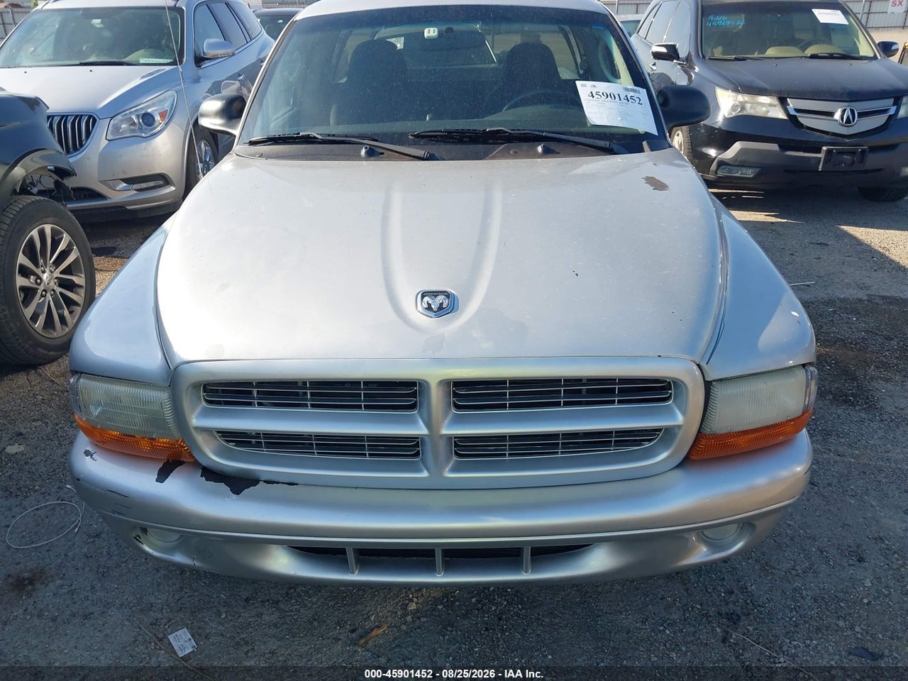2004 DODGE DAKOTA · 6/11