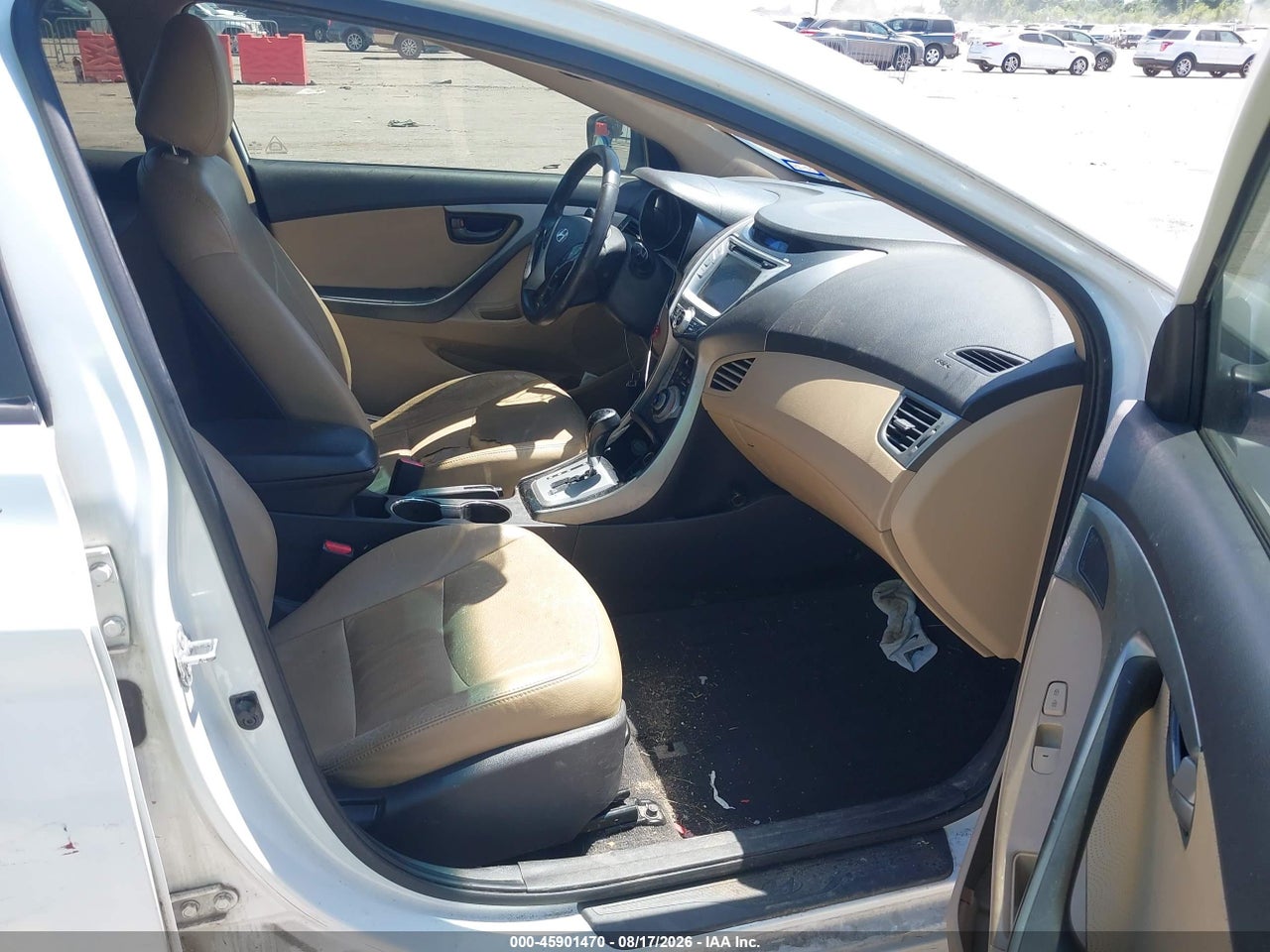 2012 HYUNDAI ELANTRA LIMITED · 5/11
