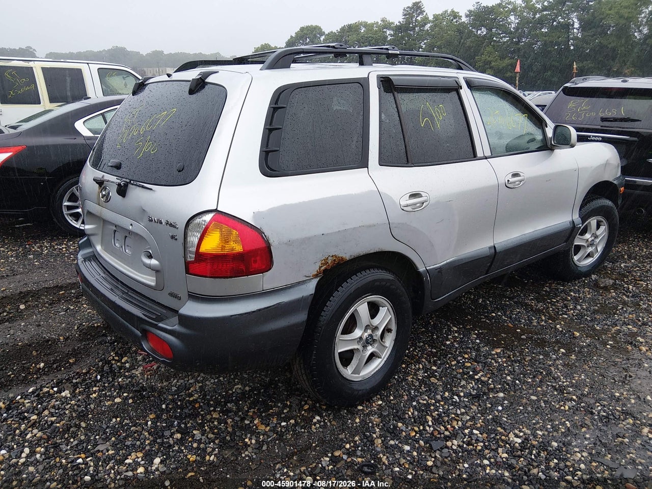 2004 HYUNDAI SANTA FE GLS · 4/10