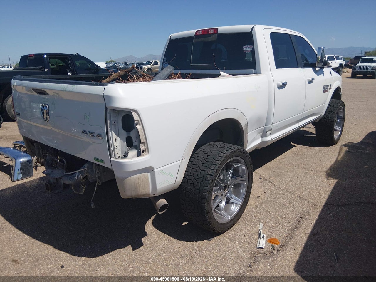 2017 RAM 2500 LARAMIE  4X4 6'4 BOX · 4/11