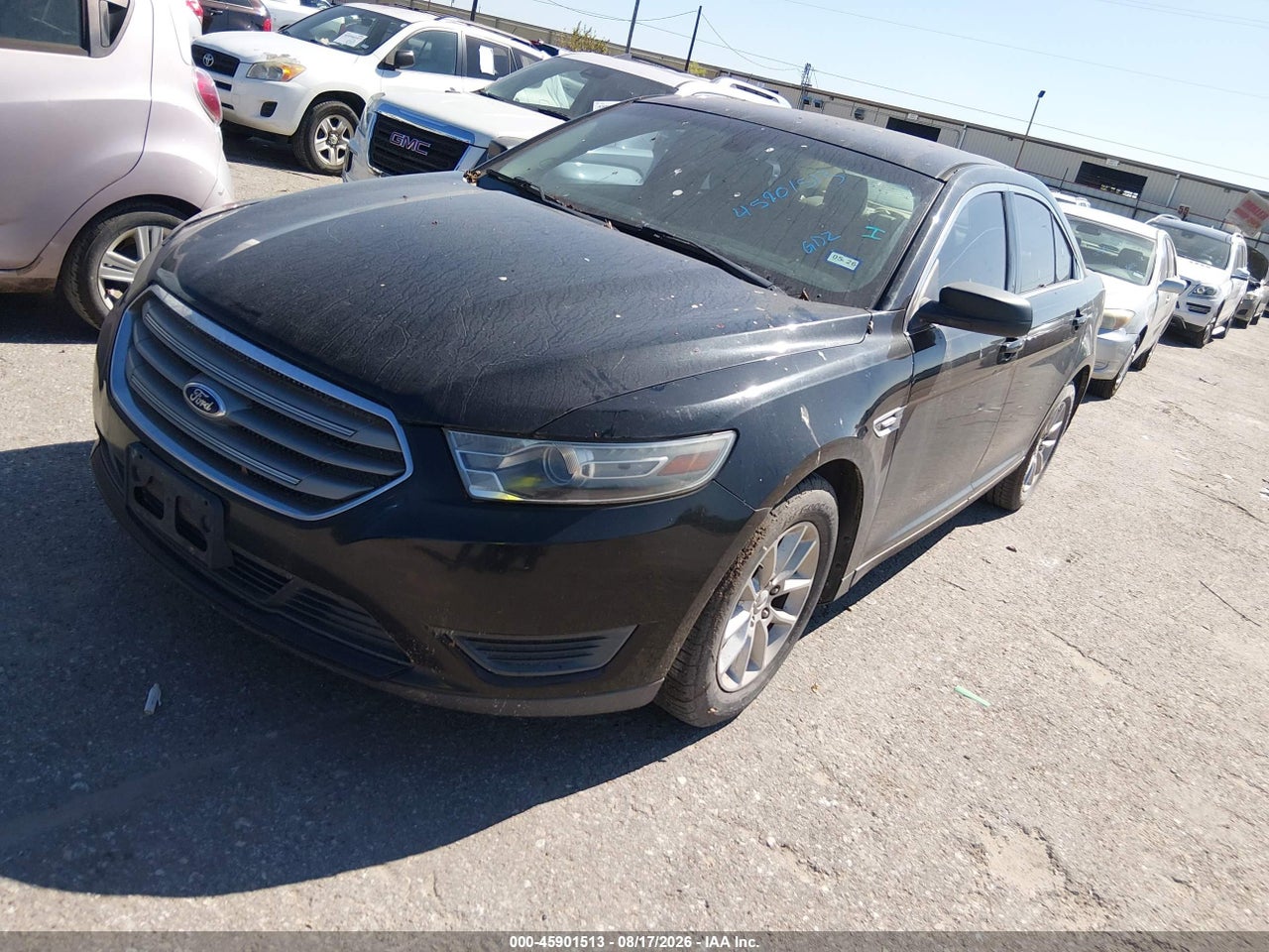 2013 FORD TAURUS SE · 2/11