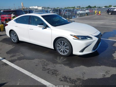 58AD11D17MU****** · 2021 LEXUS ES 250