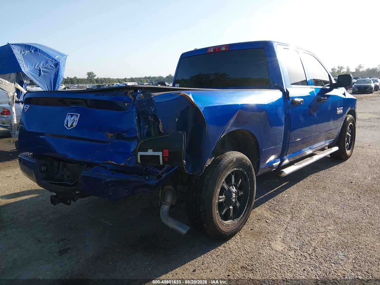 2016 RAM 1500 ST · 4/11