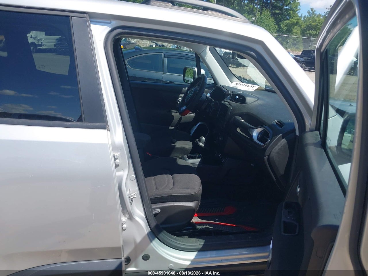 2019 JEEP RENEGADE LATITUDE 4X4 · 5/11