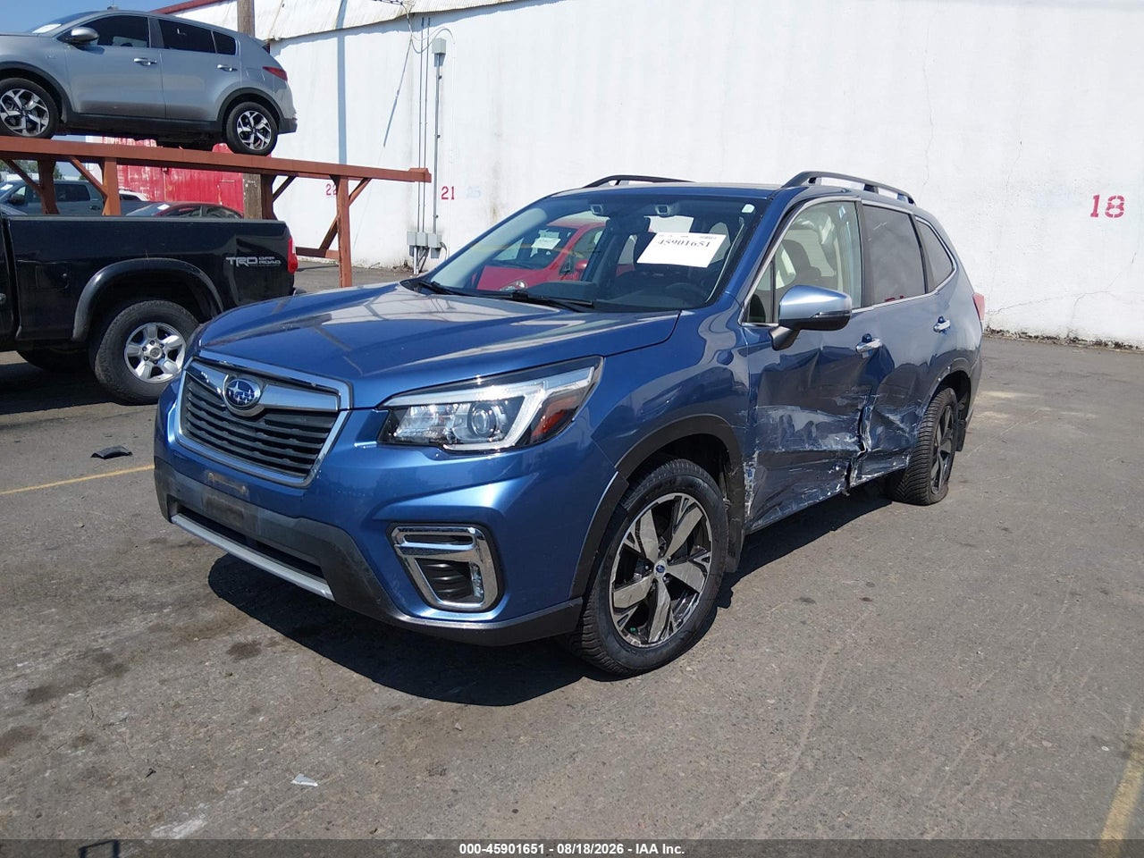 2019 SUBARU FORESTER TOURING · 2/10