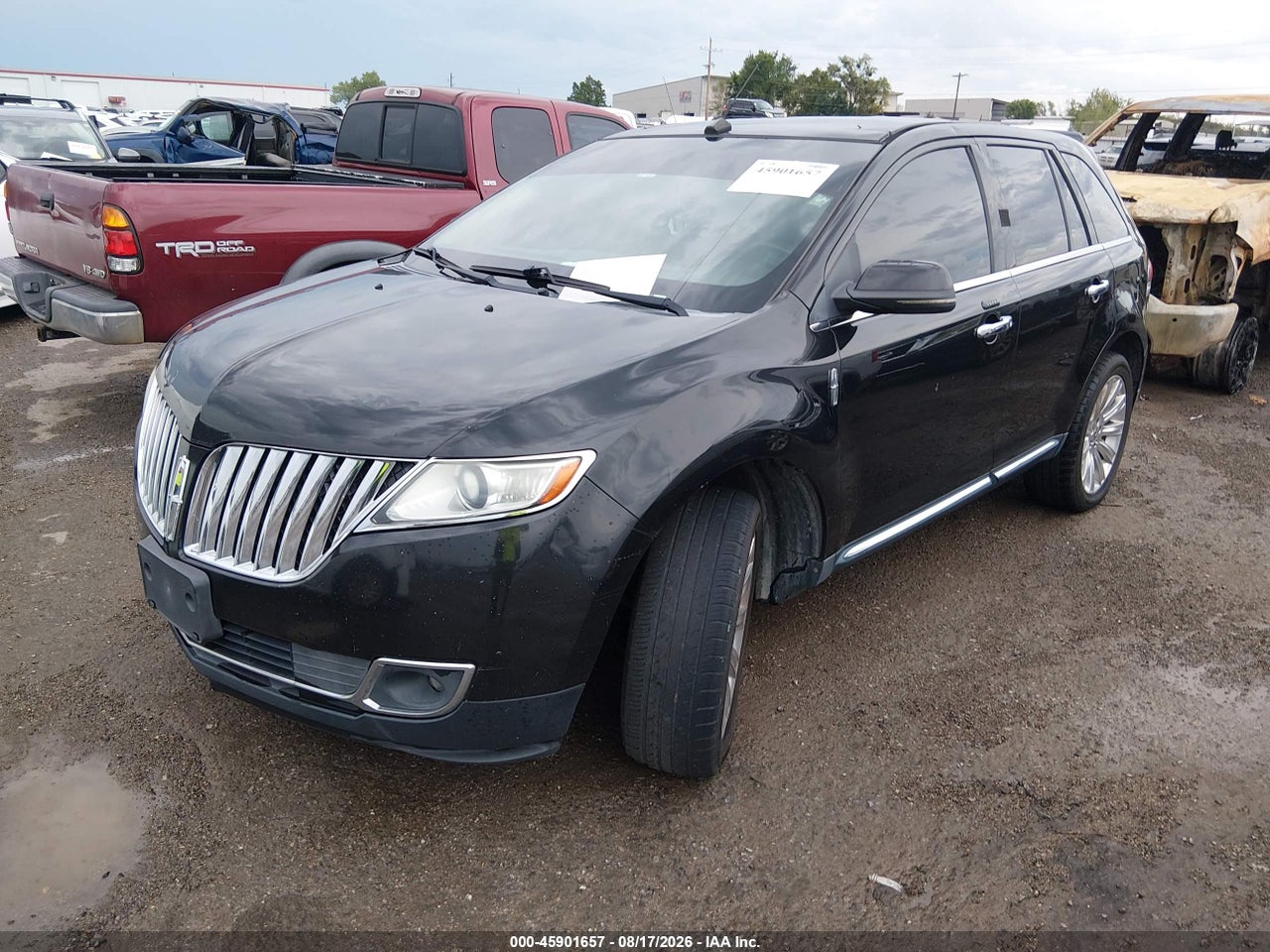 2LMDJ6JK7DB****** · 2013 LINCOLN MKX   · 2/11